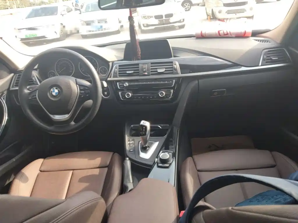 BMW 3 Series 2018 320Li Fashion Model купить на сайте DeffCars
