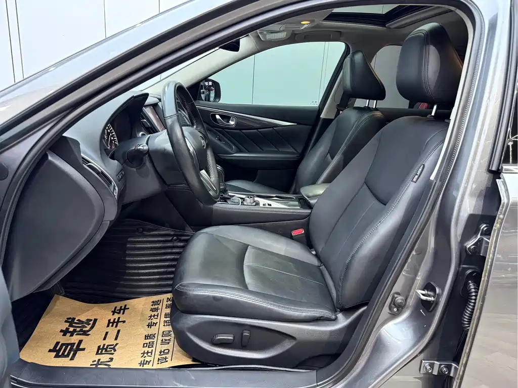 Infiniti Q50L 2018 2.0T Comfort Edition National V купить на сайте DeffCars