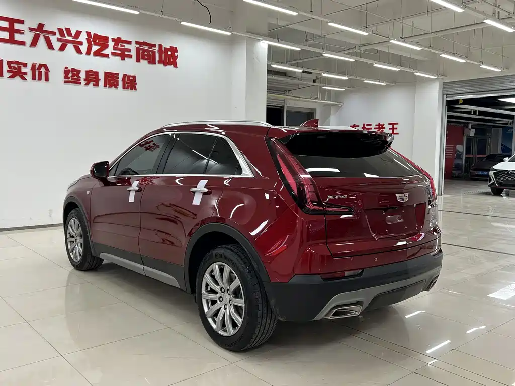 Cadillac XT4 2022 28T two-wheel drive luxury model купить на сайте DeffCars
