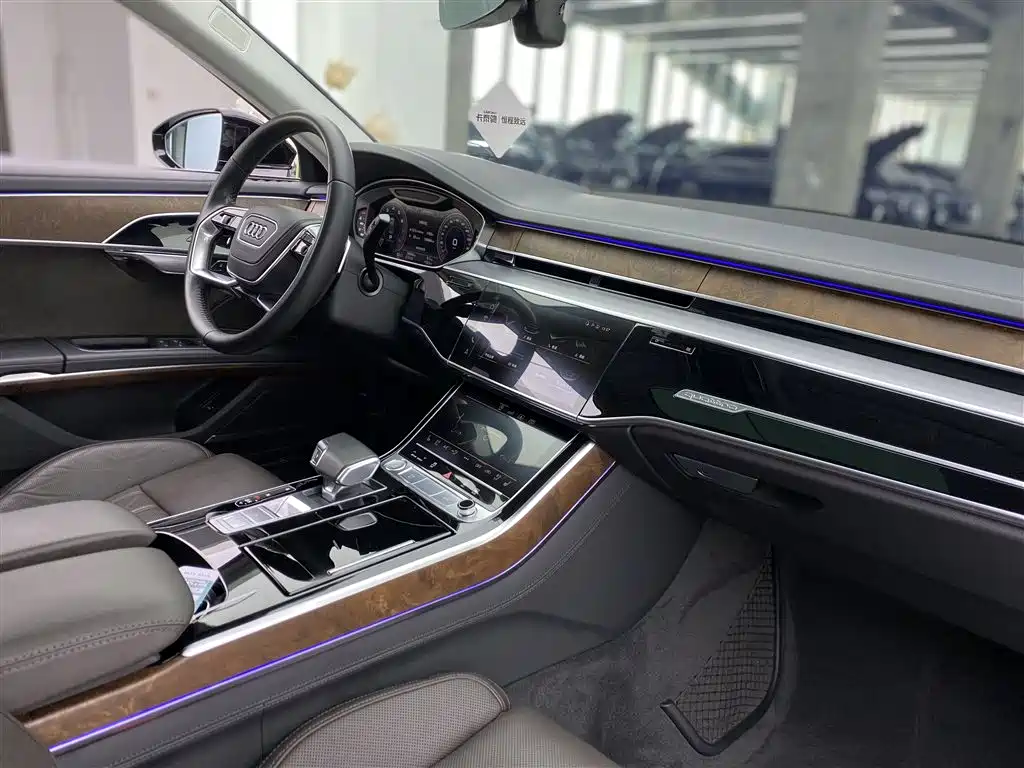 Audi A8 2019 facelift Plus A8L 55 TFSI quattro luxury model купить на сайте DeffCars