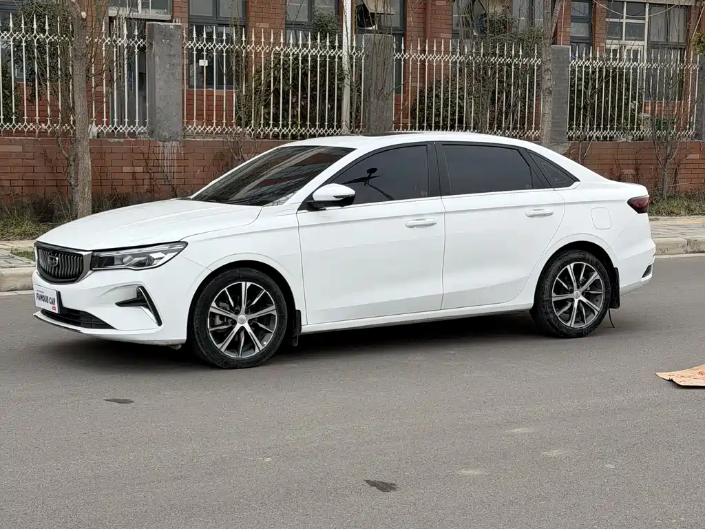 Emgrand 2022 4th generation 1.5L CVT premium model купить на сайте DeffCars