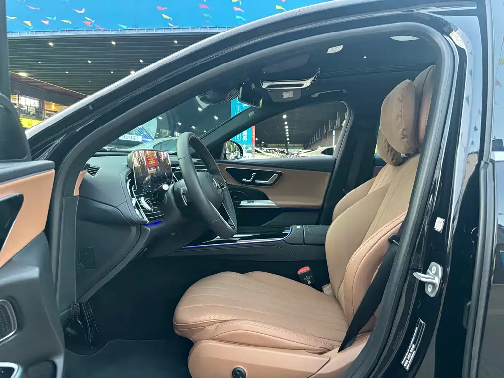 Mercedes-Benz E-Class 2025 E 260 L купить на сайте DeffCars