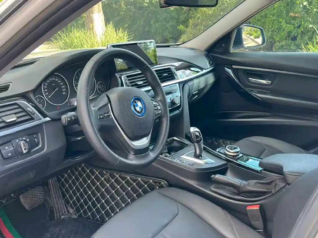 BMW 3 Series 2017 320Li xDrive Fashion купить на сайте DeffCars