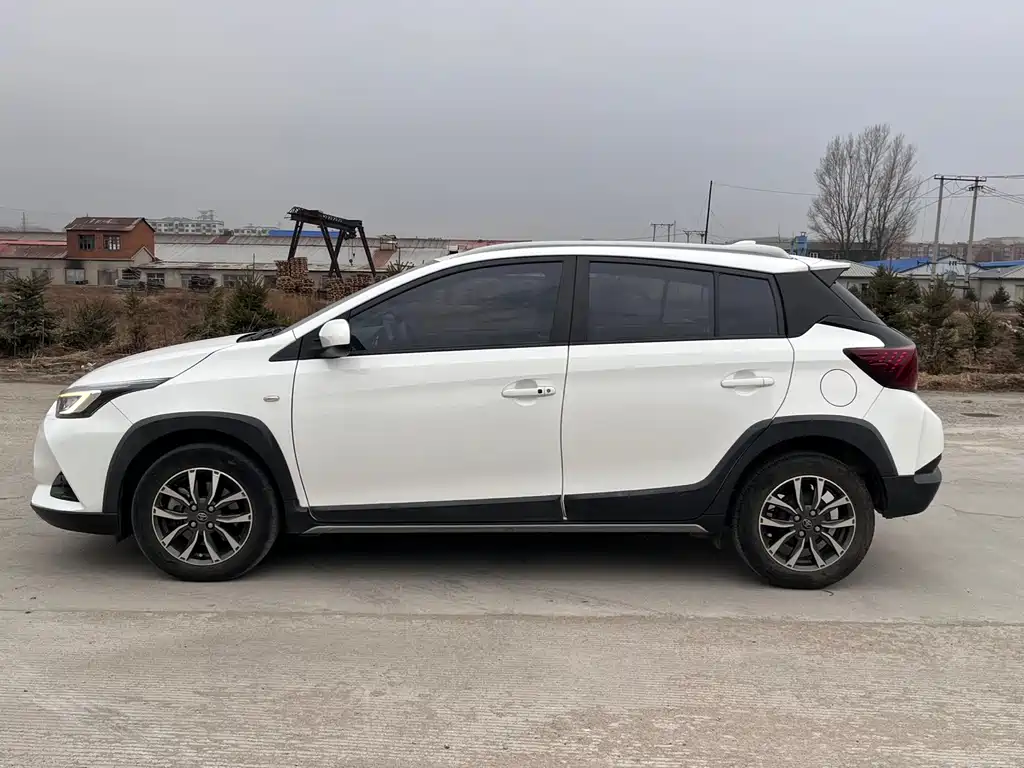 YARiS L Zhixuan 2022 Zhixuan X 1.5L CVT luxury PLUS version купить на сайте DeffCars
