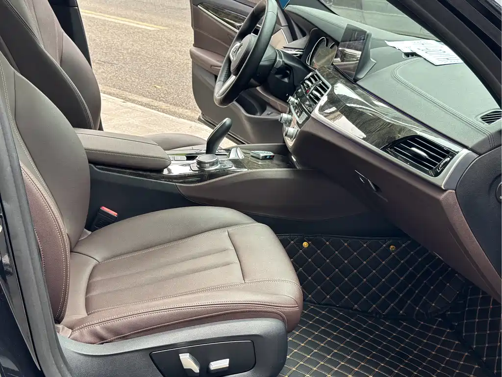 BMW 5 Series 2018 525Li M Sports Package купить на сайте DeffCars