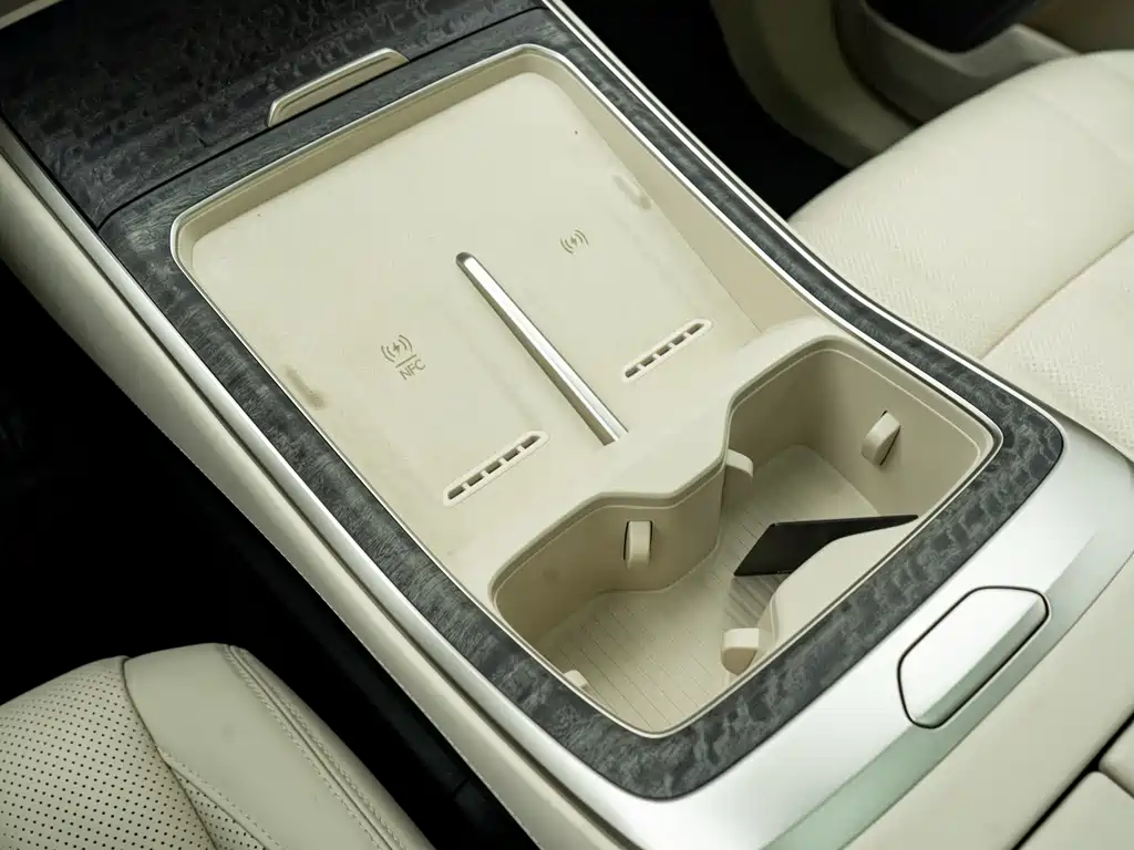 Ledo L90 2025 Max six-seater version купить на сайте DeffCars