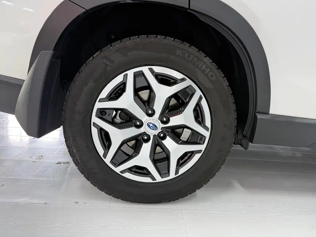 Forester 2022 2.0i AWD Deluxe Edition EyeSight купить на сайте DeffCars