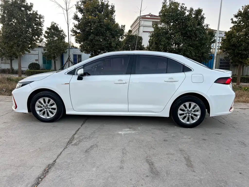 Corolla 2021 1.2T S-CVT Elite Edition купить на сайте DeffCars