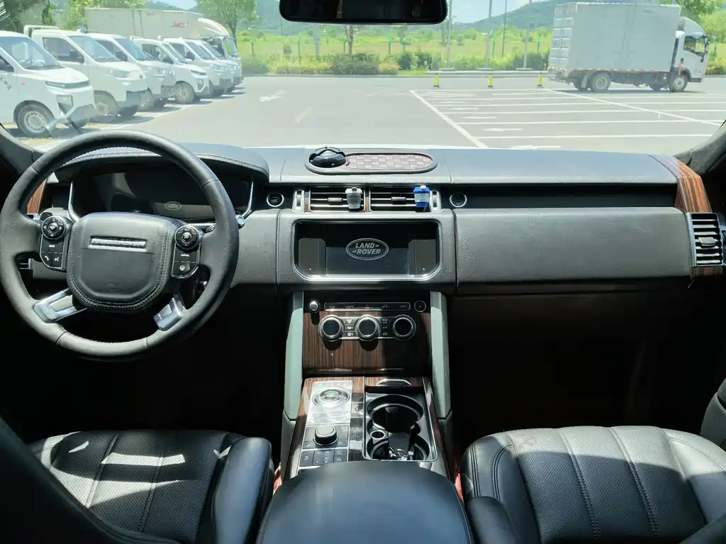Range Rover 2014 3.0 SC V6 Vogue купить на сайте DeffCars