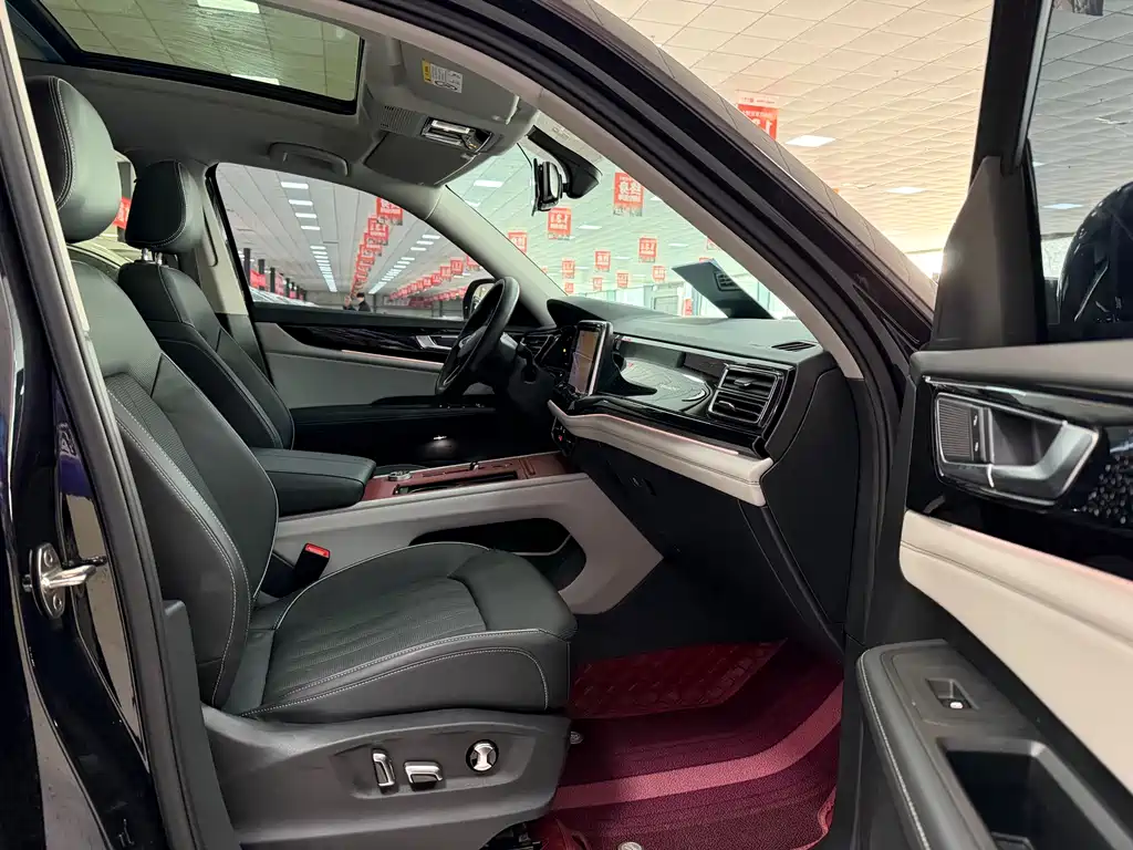 Touron 2021 380TSI four-wheel drive luxury version купить на сайте DeffCars