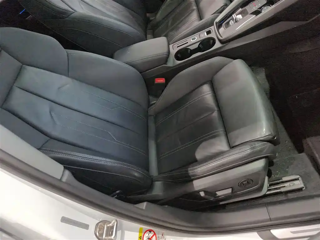 Audi A3 2022 Sportback 35 TFSI Luxurious and Elegant Model купить на сайте DeffCars