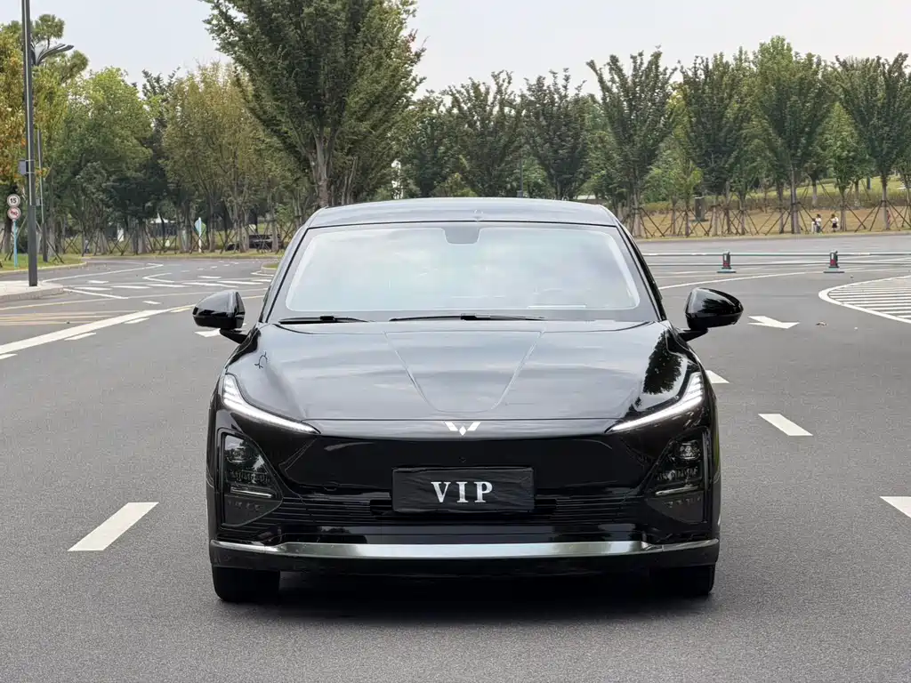 Wuling Starlight 2024 Co-creation Edition 510 Advanced Type купить на сайте DeffCars