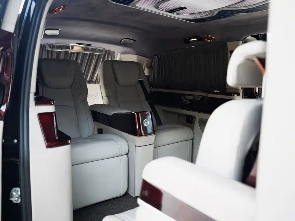 Vito 2021 2.0T Business Edition 7 seats купить на сайте DeffCars