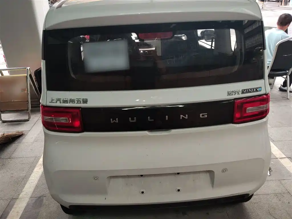 Hongguang MINIEV 2020 Free Model Lithium Iron Phosphate купить на сайте DeffCars