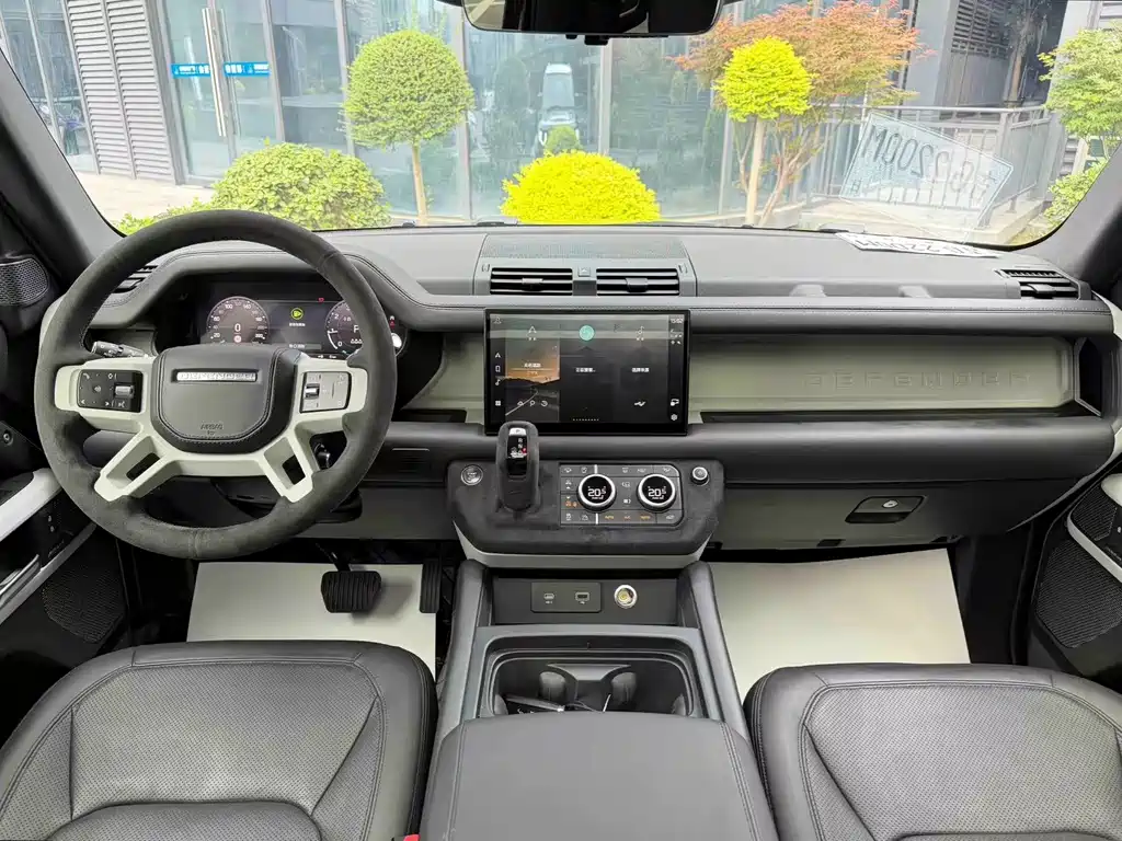 Land Rover Defender 2023 90 3.0T P400 XS купить на сайте DeffCars