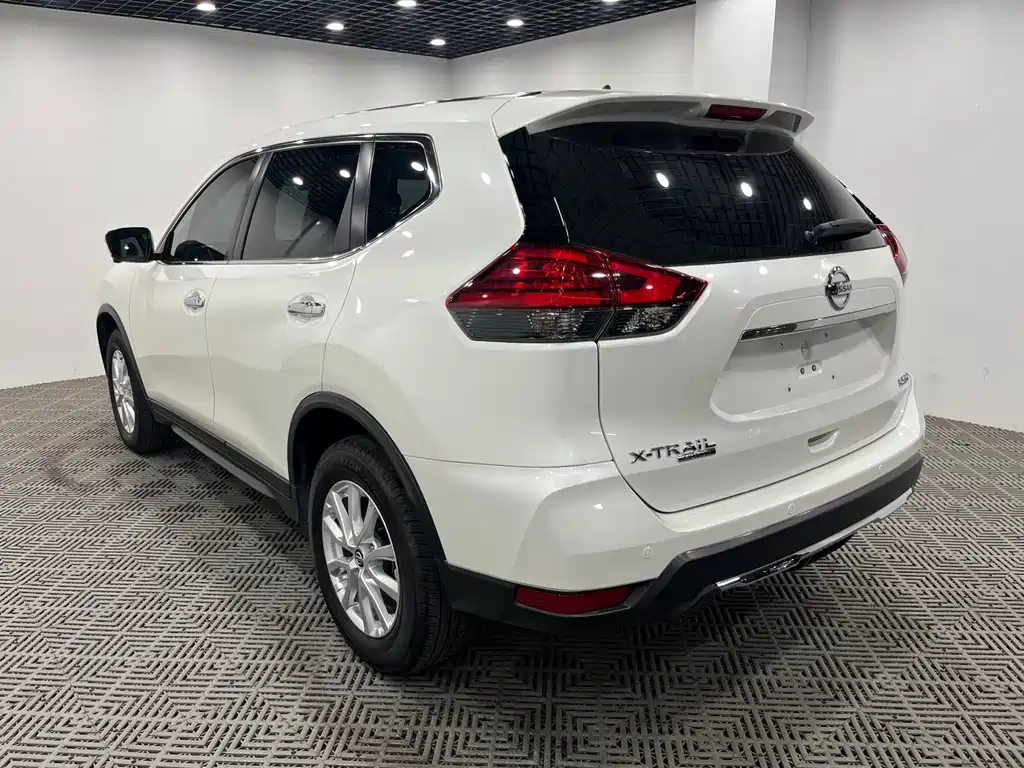 X-Trail 2023 Classic 2.0L 2WD Intelligent Link Premium Edition купить на сайте DeffCars