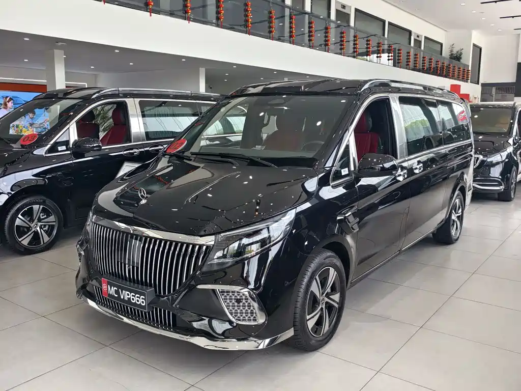 Vito 2024 2.0T Business Edition 7 seats купить на сайте DeffCars