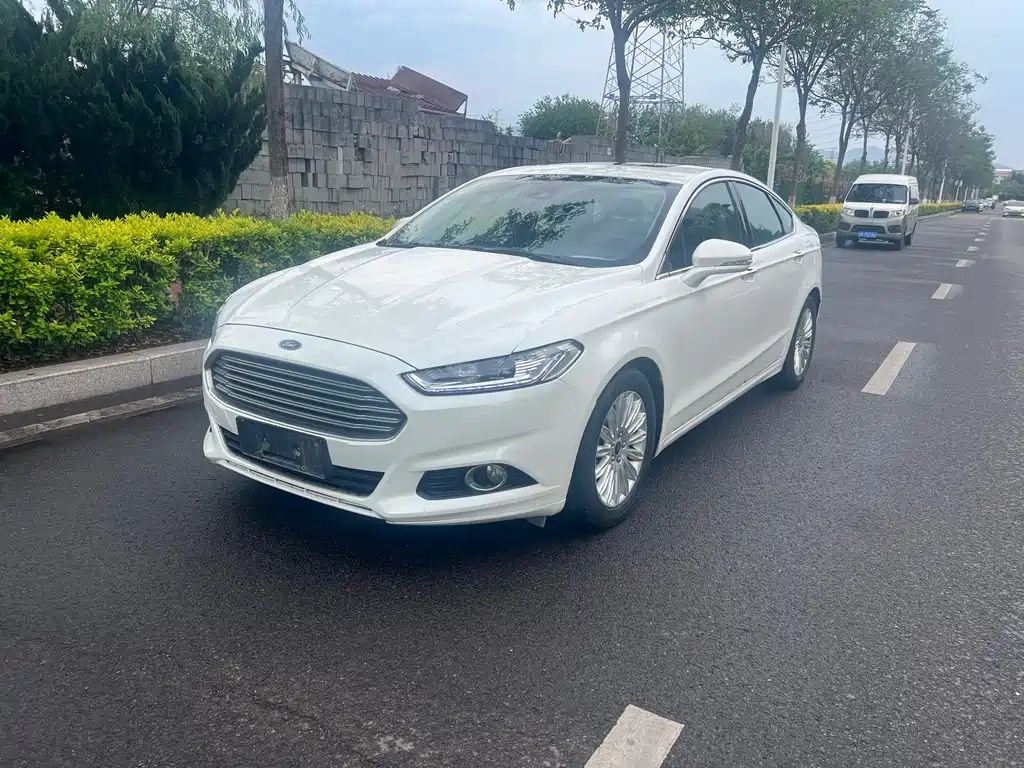 Mondeo 2013 2.0L GTDi200 Fashion Model купить на сайте DeffCars