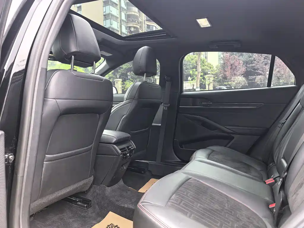 Mondeo 2023 EcoBoost 180 Luxury купить на сайте DeffCars