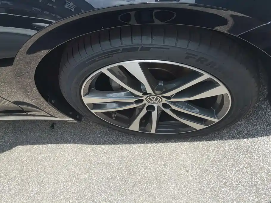 Huiang 2021 380TSI Deluxe Edition купить на сайте DeffCars