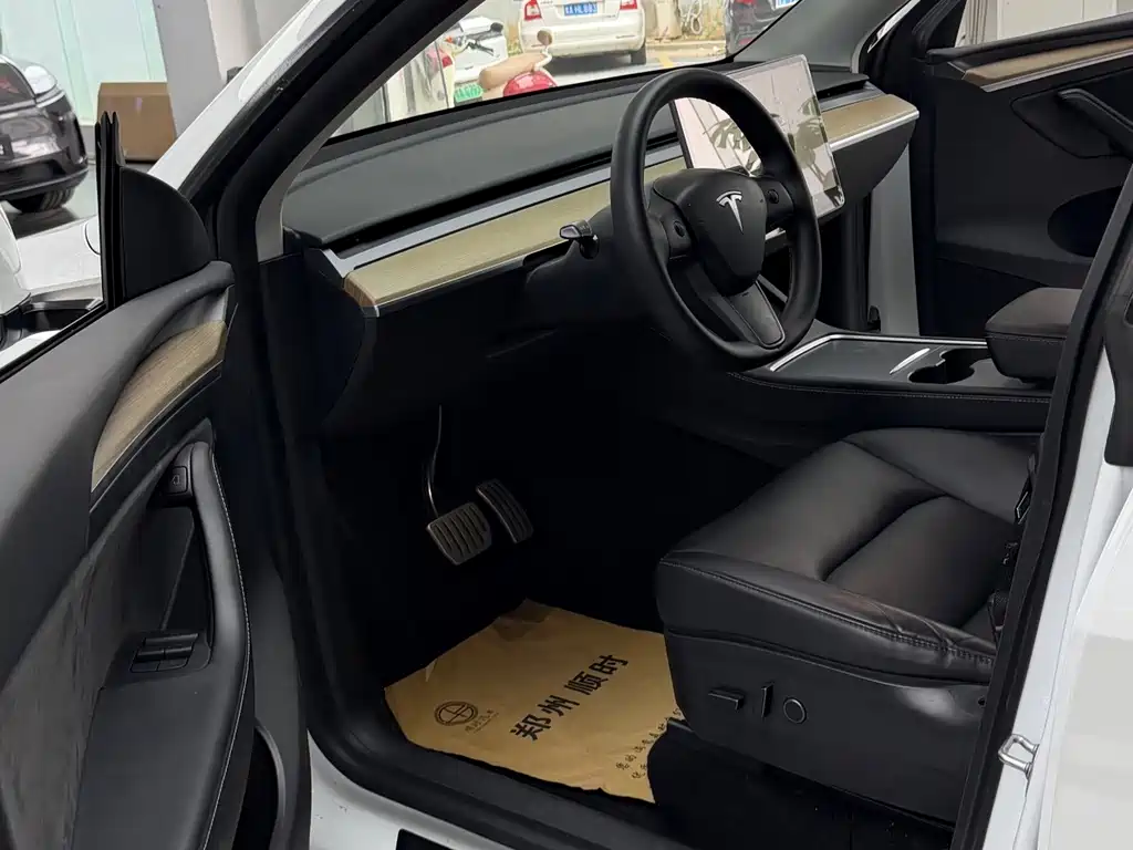 Model Y 2022 Performance high-performance all-wheel drive version купить на сайте DeffCars