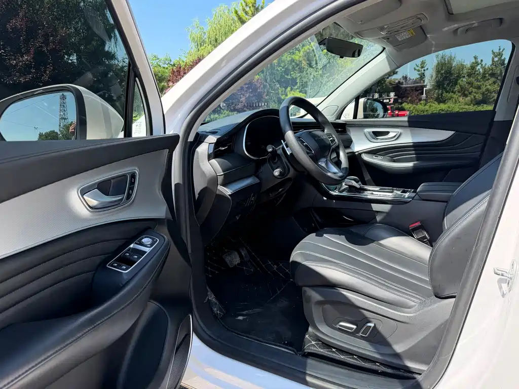 Roewe RX5 MAX 2021 Supreme Series 400TGI Automatic Luxury Cockpit Edition купить на сайте DeffCars