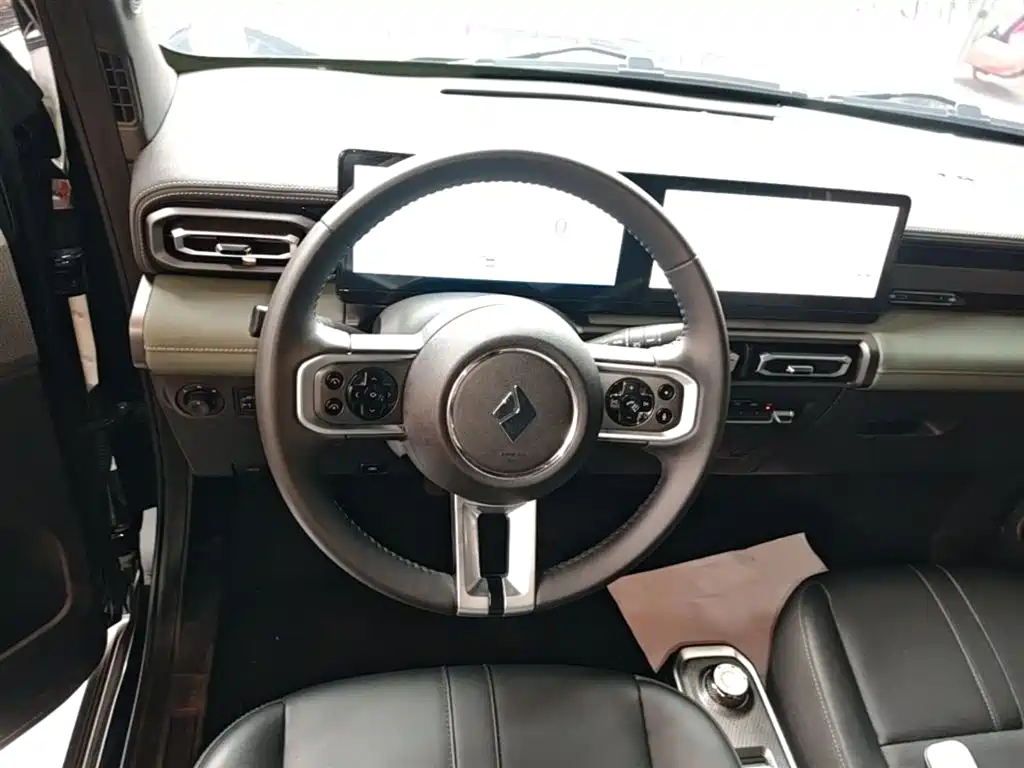Baojun Yueye 2023 flagship version купить на сайте DeffCars