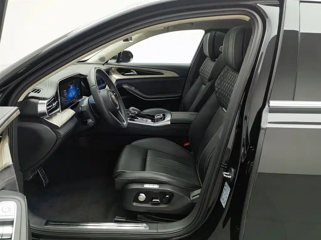 Hongqi H9 2020 3.0T Zhilian Qiling four-seater version купить на сайте DeffCars