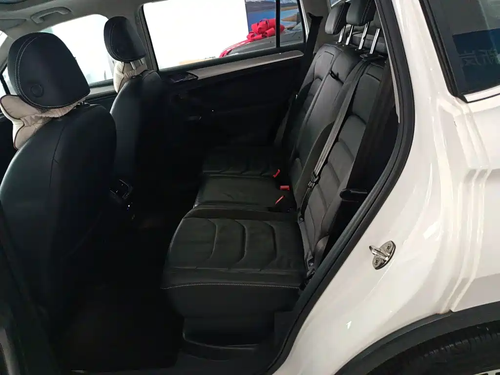 Tiguan L 2019 330TSI automatic two-wheel drive panoramic comfort version National VI купить на сайте DeffCars