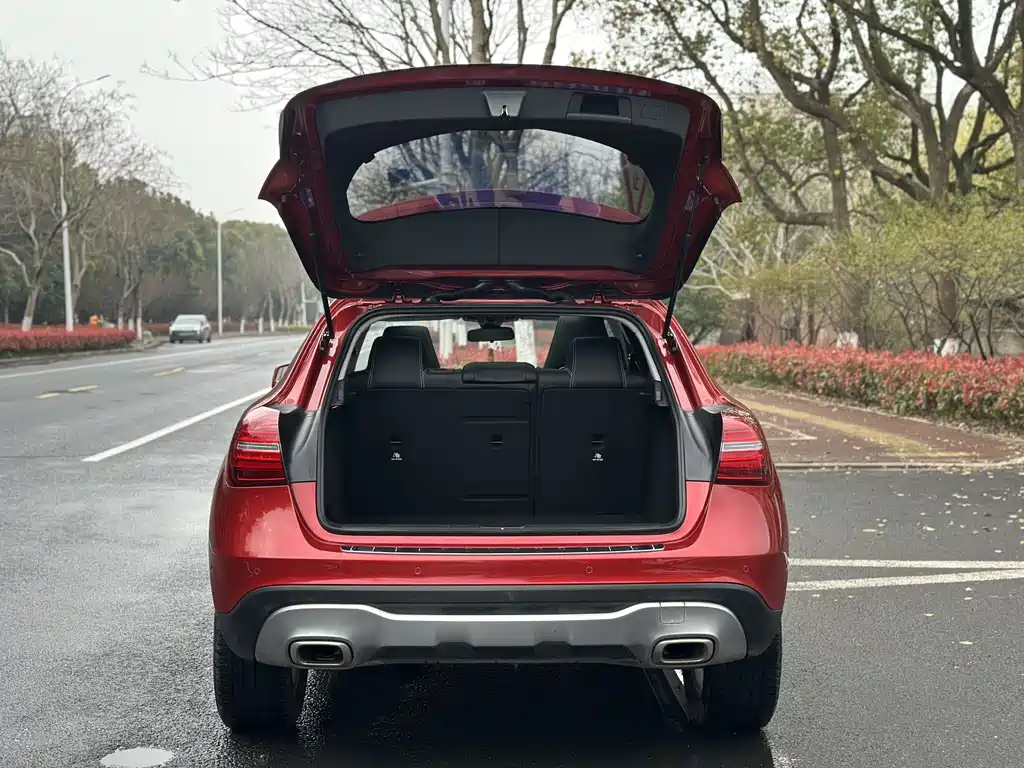 Mercedes-Benz GLA 2018 GLA 200 Dynamic купить на сайте DeffCars