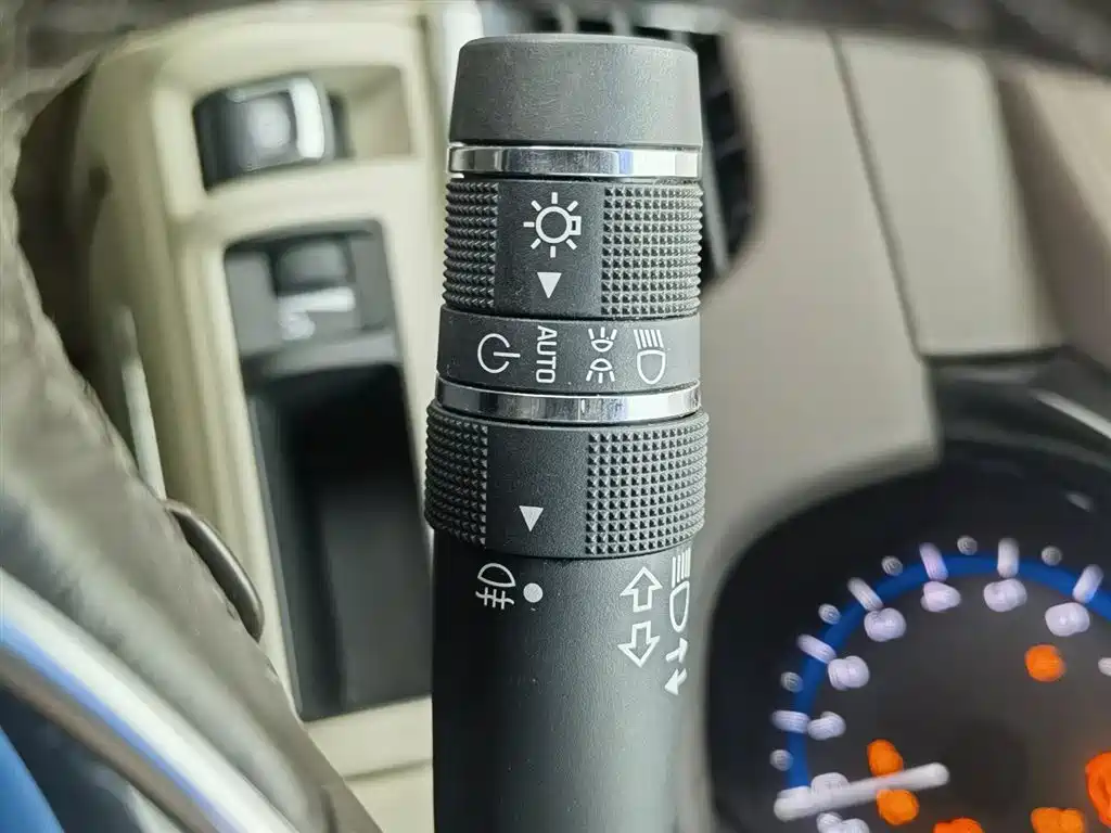 Cadillac XTS 2013 28T Comfort Model купить на сайте DeffCars