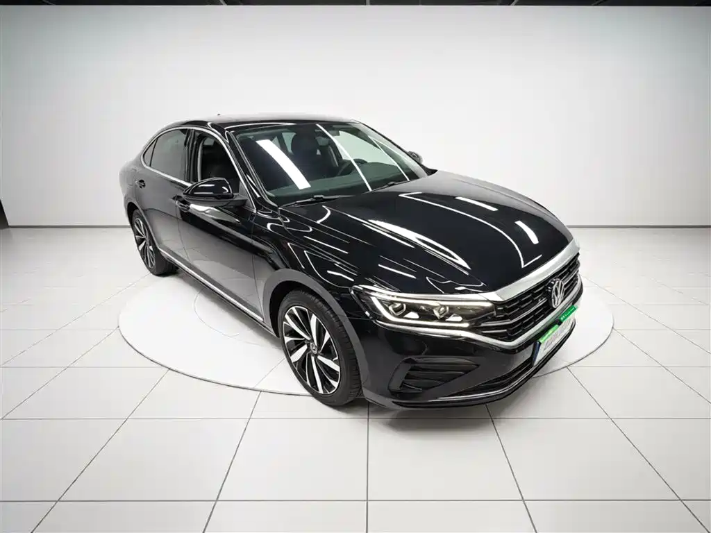 Passat 2023 facelift 330TSI luxury version купить на сайте DeffCars