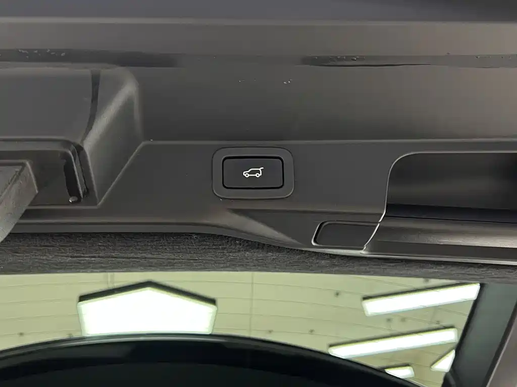 Range Rover Sport 2020 3.0 L6 SE купить на сайте DeffCars