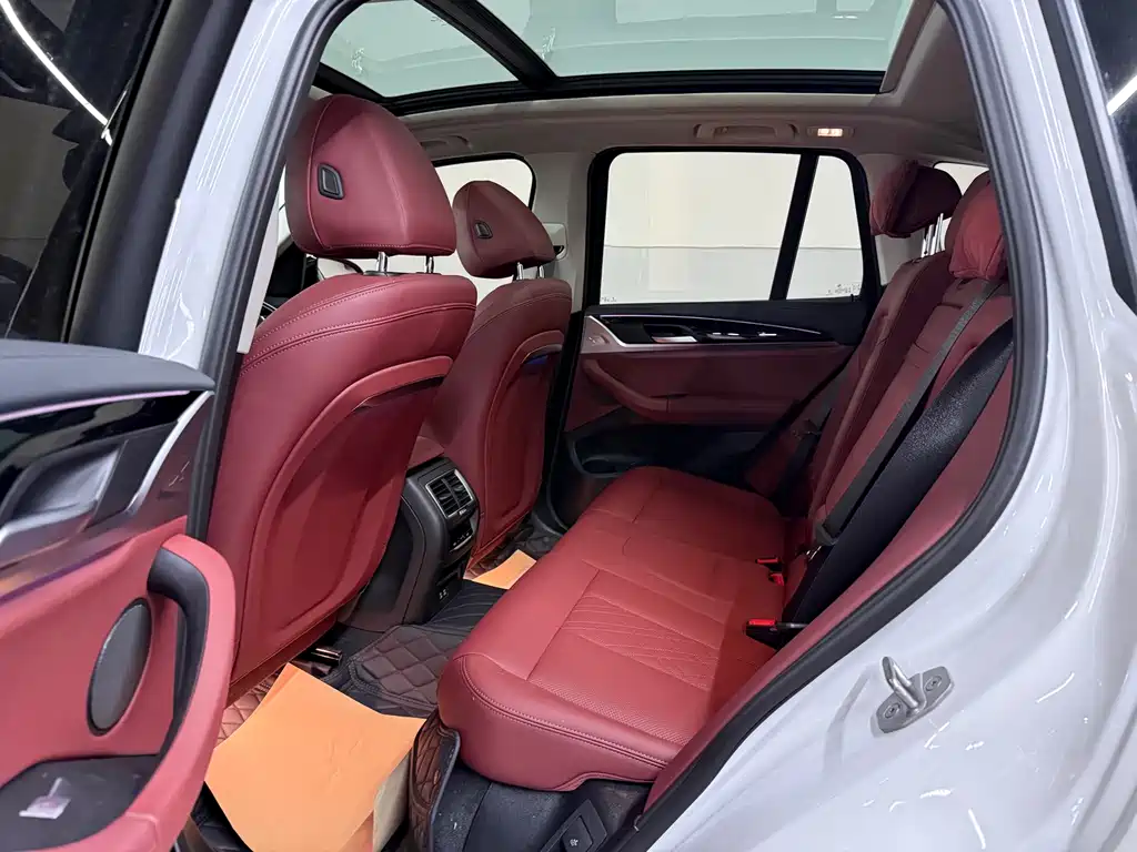 BMW iX3 2024 leading model купить на сайте DeffCars