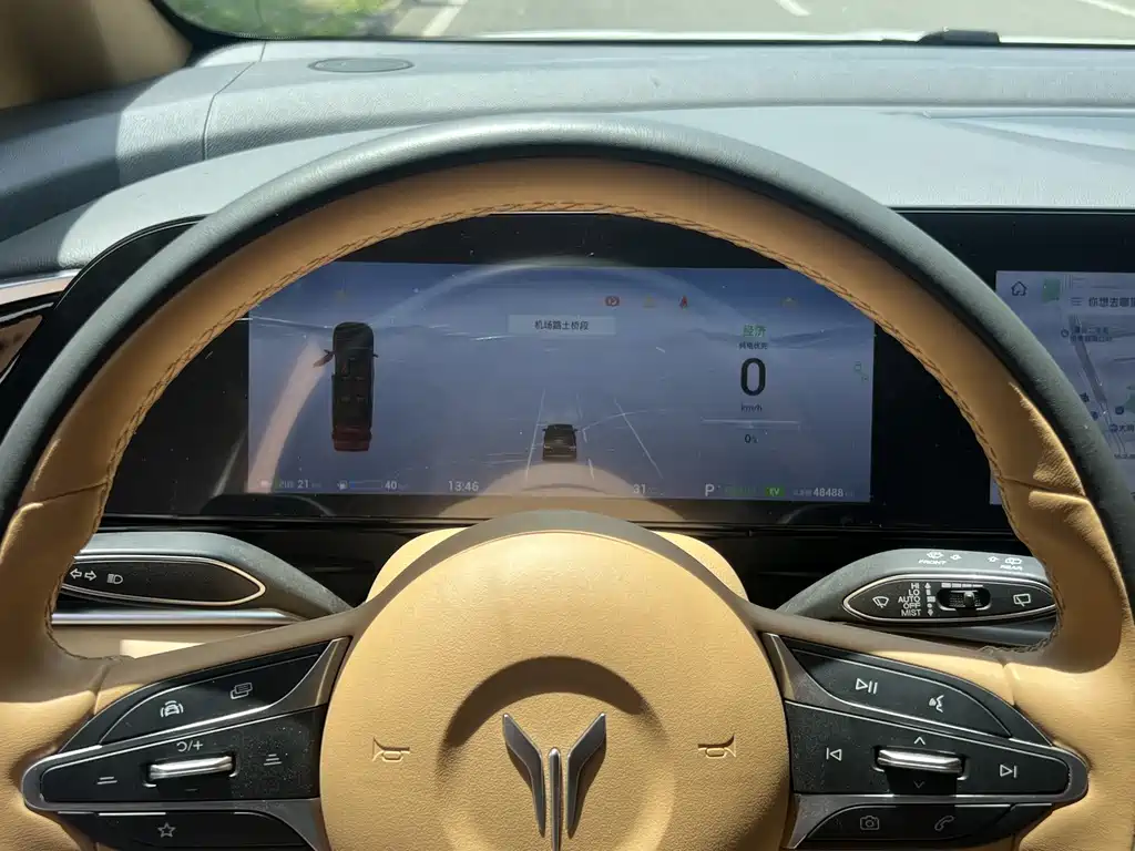 Lantu Dreamer 2022 Low Carbon Version Want + Smart Driving Package купить на сайте DeffCars
