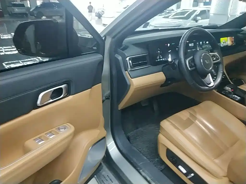 Ideal ONE 2020 extended range 6-seater version купить на сайте DeffCars