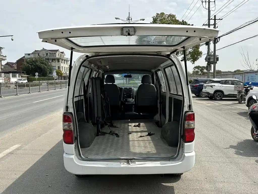 Jinbei Express 2018 2.0L Comfort V19 купить на сайте DeffCars