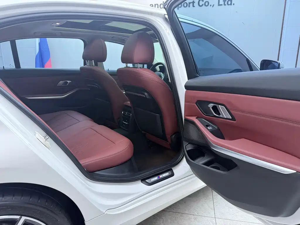 BMW 3 Series 2022 facelift 320Li M Sports Package купить на сайте DeffCars