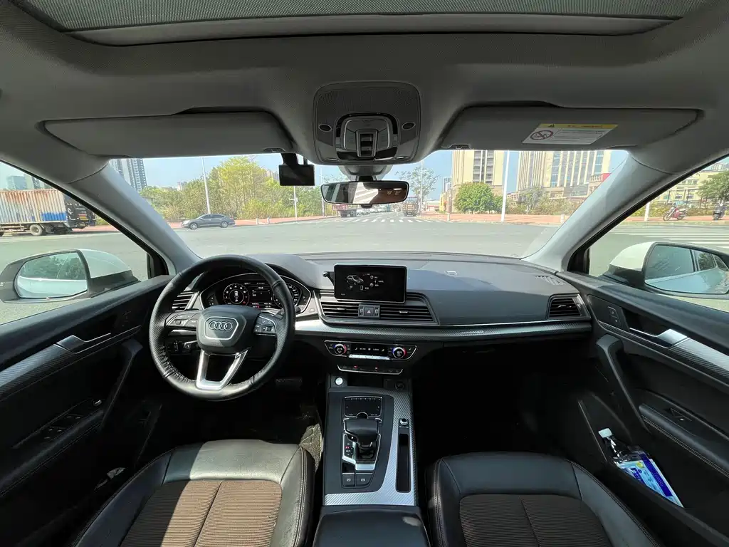 Audi Q5L 2018 45 TFSI Exclusive Fashion Model National VI купить на сайте DeffCars