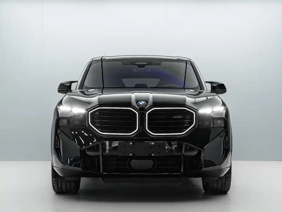 BMW XM 2023 50e купить на сайте DeffCars