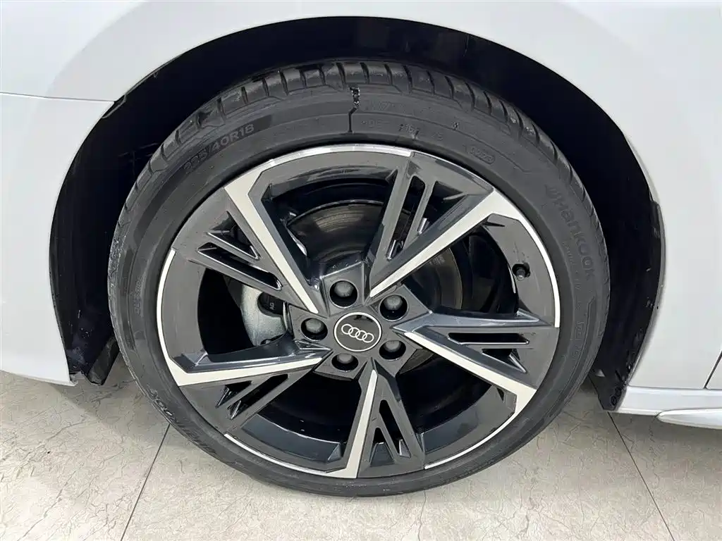 Audi A3 2023 Sportback 35 TFSI stylish and sporty купить на сайте DeffCars