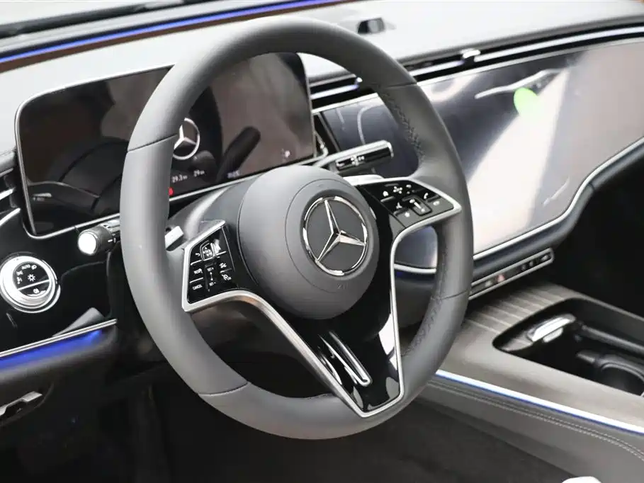 Mercedes-Benz E-Class 2026 E 300 L Luxury Model купить на сайте DeffCars