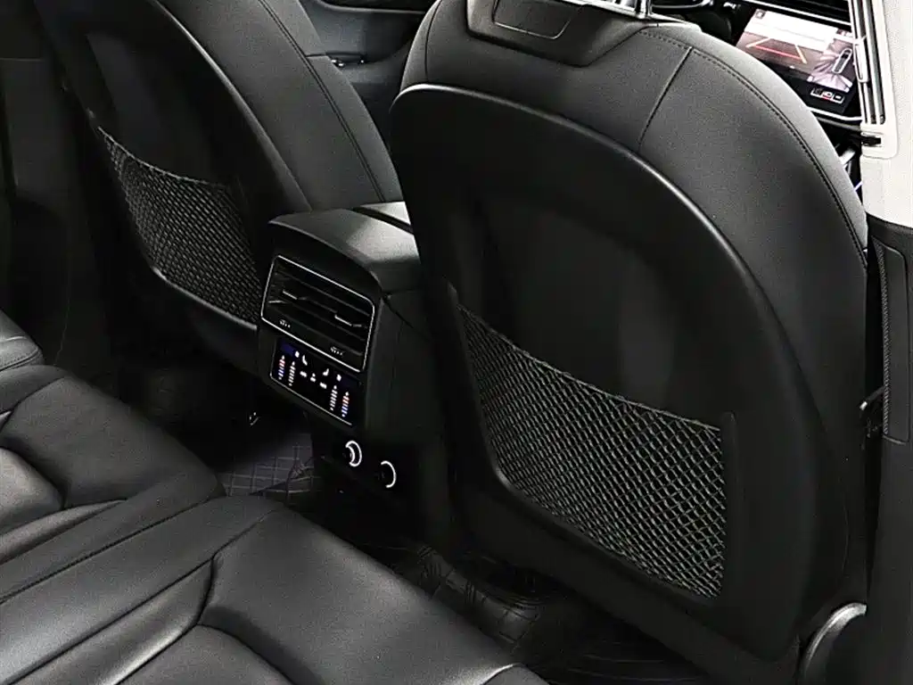 Audi Q7 2020 55 TFSI quattro S line sports купить на сайте DeffCars