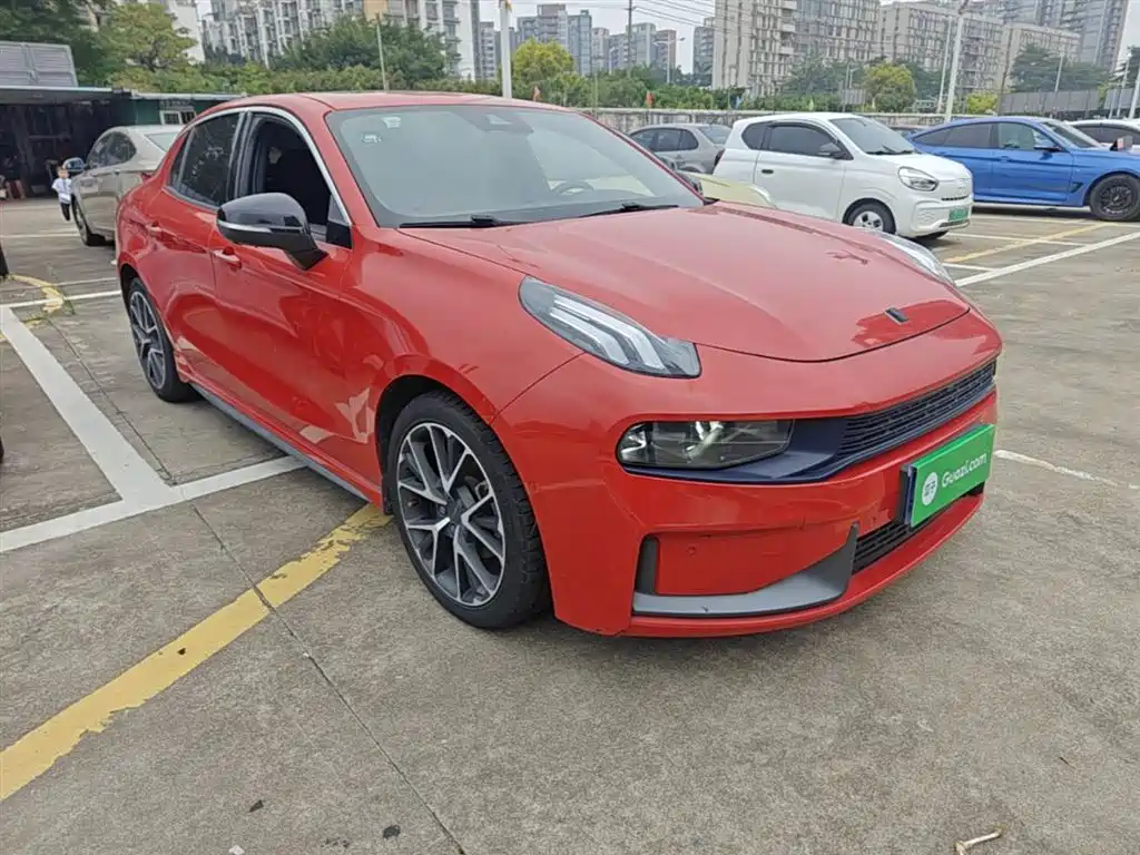 Lynk & Co 03 2019 1.5TD DCT Pro version National VI купить на сайте DeffCars
