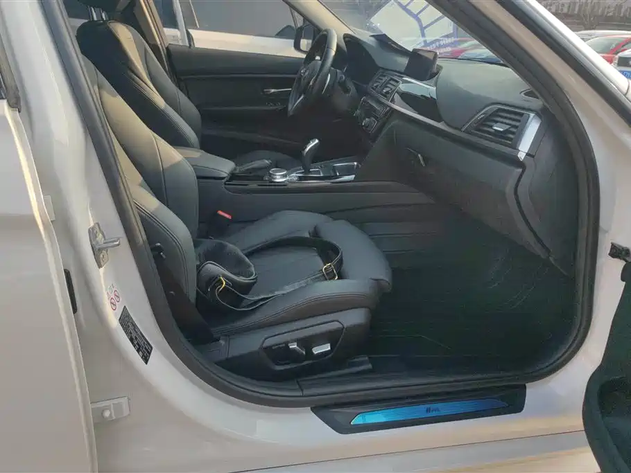 BMW 3 Series 2019 320Li M Sports Package купить на сайте DeffCars