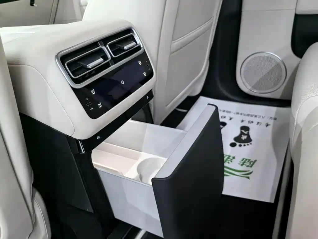 Ideal L6 2025 Max smart refresh version купить на сайте DeffCars