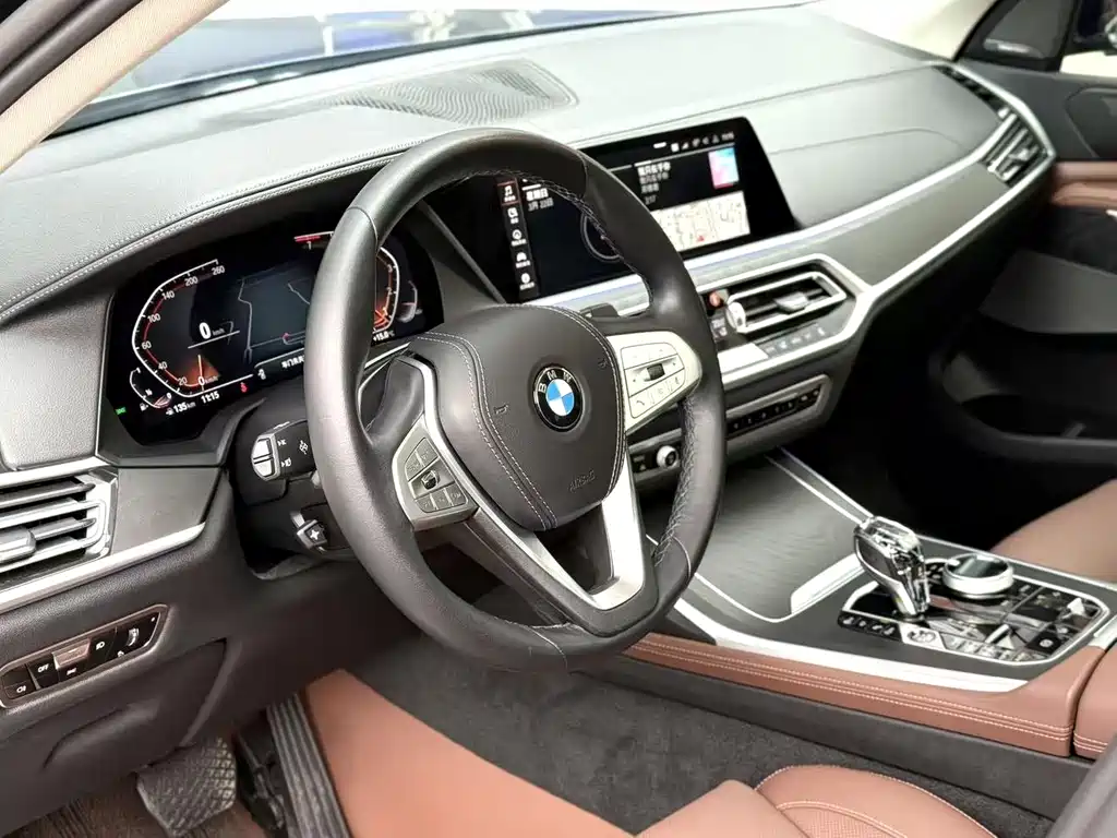 BMW X7 2022 xDrive40i Leading Luxury Package купить на сайте DeffCars
