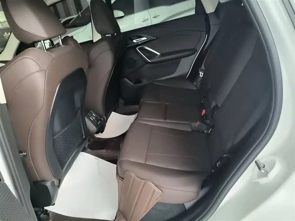 BMW iX1 2023 eDrive25L X Design Package купить на сайте DeffCars