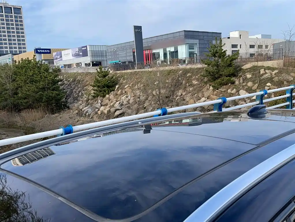 Hongqi HS3 2023 1.5T two-wheel drive good version купить на сайте DeffCars
