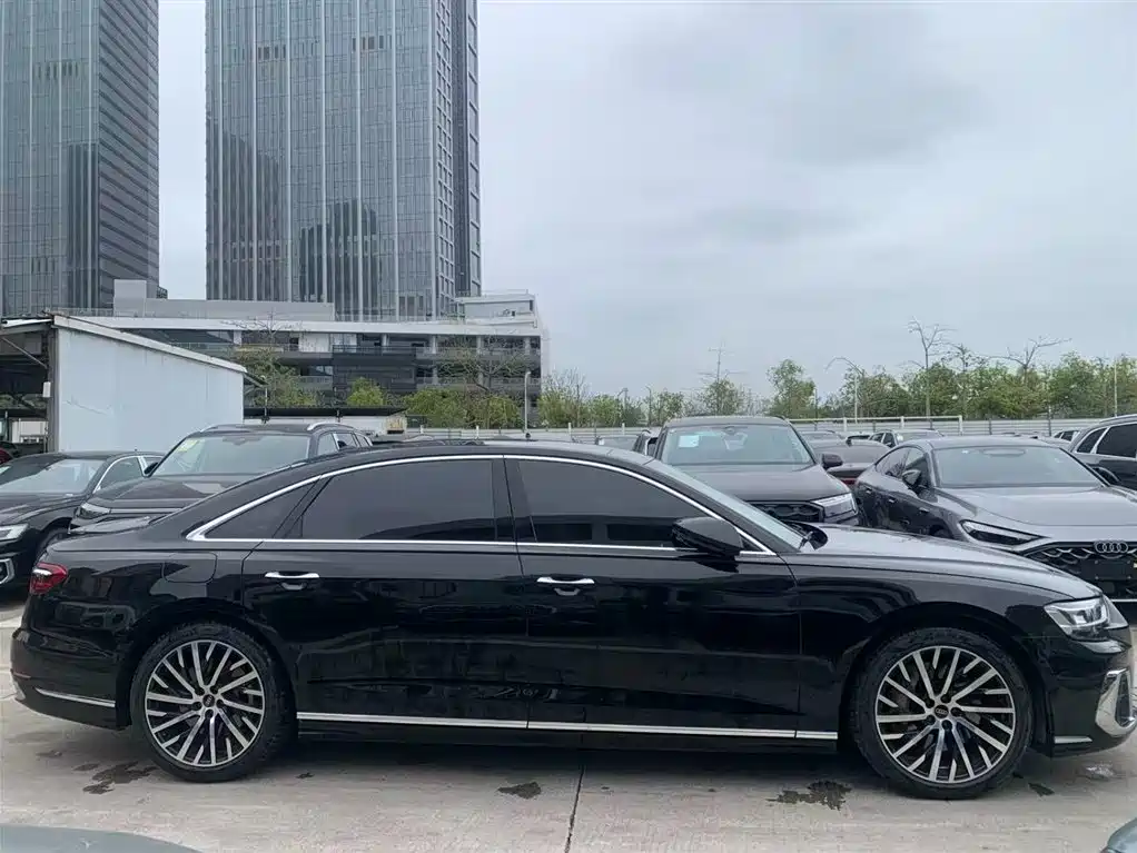 Audi A8 2023 A8L 55 TFSI quattro flagship model купить на сайте DeffCars